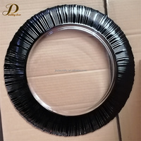 Assiettes de présentation rondes en plastique transparent JINDA Black Edge de 13 pouces pour décorations d'église, mariages et fêtes