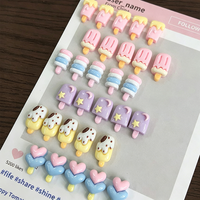 10 pièces de breloques et clous à ongles en résine 3D, motifs crème glacée, macaron et bâtonnet glacé, style dessin animé estival et doux, fournitures de décoration d'ongles DIY
