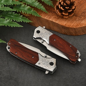 Couteau de poche BK Silver personnalisable de qualité OEM, manche en bois, lame pliante en acier inoxydable 3CR13 ultra-affûtée pour le camping et la randonnée - Product Image 4