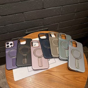 Pour Iphone 12 13 14 échantillon gratuit couverture de téléphone cellule <span class=keywords><strong>incassable</strong></span> Mobile magnétique Ultra-mince chargeur sans fil étui - Product Image 2