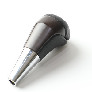 Pommeau de levier de vitesse en cuir noir et bois de pêche ergonomique pour Toyota Hilux Fortuner 2005-2016 - Product Image 3