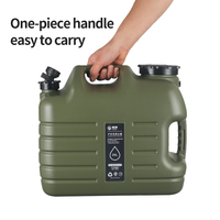 Seau à eau carré d'extérieur de 6,6 gallons (25 litres) en PE de qualité alimentaire avec robinet et couvercle, conteneur d'eau pour le camping, réservoir d'eau