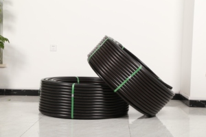 <span class=keywords><strong>Tuyau</strong></span> en PEHD pour système d'irrigation en rouleau, tube flexible en polyéthylène anti-fissuration pour raccordement d'arroseurs de jardin ou de bandes <span class=keywords><strong>goutte</strong></span>-<span class=keywords><strong>à</strong></span>-<span class=keywords><strong>goutte</strong></span> - Product Image 4