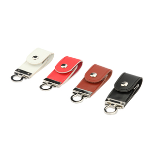 Clé USB <span class=keywords><strong>en</strong></span> cuir <span class=keywords><strong>en</strong></span> gros 32 Go avec logo personnalisé, clé USB 4 Go 8 Go 16 Go, <span class=keywords><strong>mémoire</strong></span> flash USB - Product Image 4