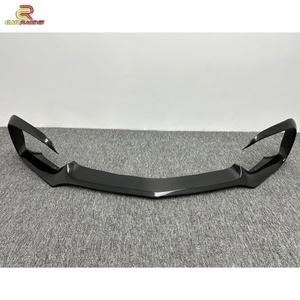 R Style Wet Carbon Fiber Front Bumper <b>Diffuser</b> <b>for</b> Mercedes Benz AMG GT GTS GTC 2015-2018 Carbon Front Bumper Lip <b>Car</b> Body Kits - Product Image 1