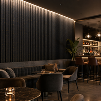 Panneau acoustique en lattes noires de charbon de bois, résistant au feu, insonorisant, pour bar, restaurant, intérieur WYRAX
