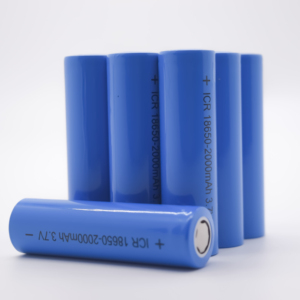 Batterie agli Ioni di Litio 3.7V Ricaricabili 18650 ad Alta Capacità da 600mAh a 2000mAh a Prezzo Conveniente - Product Image 1