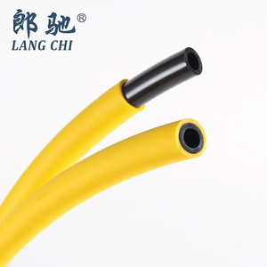 Fabricante de Mangueras de Plástico, Manguera de Aire de PU Anti-Salpicaduras para Robot de Soldadura de 1/4 de Pulgada, Tubo Ignífugo de Doble Capa UL94 V0 - Product Image 1