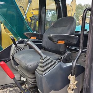 Excavadora de Orugas Kobelco SK75 Usada con Bomba de Motor y Sistema Hidráulico Completo en Venta a Bajo Precio - Product Image 3