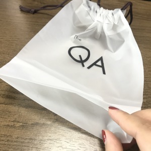 Sac à cordon transparent givré en EVA avec logo personnalisé imprimé, sac d'emballage cadeau pour maquillage - Product Image 2