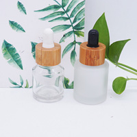 Flacon en verre transparent givré à épaule plate de 20 ml, 10 ml pour sérum avec couvercle en bambou