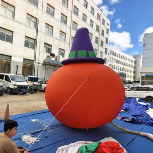 <span class=keywords><strong>Citrouille</strong></span> géante gonflable rouge avec chapeau de sorcière violet, modèle personnalisé pour Halloween, usine de décoration gonflable pour les fêtes - Product Image 4