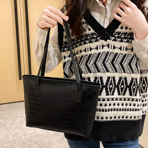 Bolso de Mano Negro para Mujer, Bolsos de Mano Casuales al por Mayor para Mujer - Product Image 1