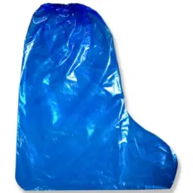 中国防水滑り止めプラスチック医療使い捨てPE滑り止めブーツカバー白いブーツカバー