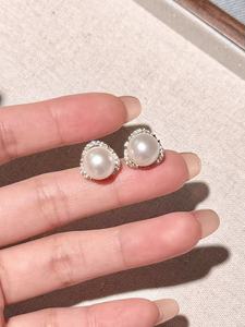 Pendientes de Perlas Edison con Forma de Corazón Prismático de Plata 925 de UM Jewelry, Modernos, para Unisex, Bodas, Fiestas, Uso Diario, Regalo - Product Image 3