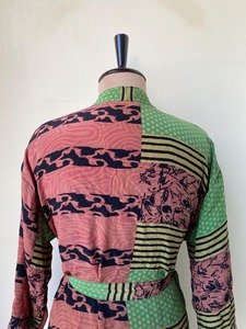 Robe Kimono en Soie Crêpe pour Femmes Col en V Fermeture à Ceinture Longueur Genou Tissu Respirant Doux Style Bohème Vintage Robe de Demoiselle d'Honneur - Product Image 6