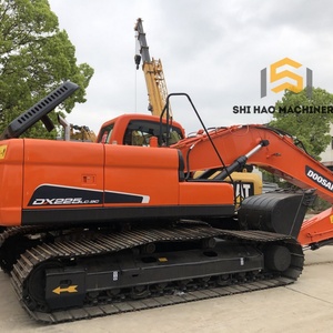 Excavadora de cadenas usada DOOSAN DX225LC-9C de 22 toneladas asequible para demolición y construcción pesada - Product Image 1