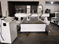 Machine CNC à double tête indépendante 3/4 axes personnalisable, routeur de gravure haute précision à double tête