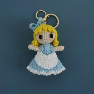 Nouveau amigurumi princesse porte-clés crochet petite princesse poupée à la main mini personnages au crochet tricoté à la main crochet filles poupée