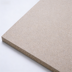 Lámina de <span class=keywords><strong>MDF</strong></span> Sólido de 18 mm a Precio Económico, Resistente a la Humedad, Grado E1, para Producción de Paneles de Gabinetes - Product Image 4