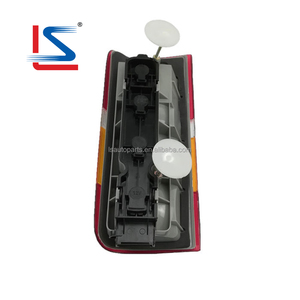 <span class=keywords><strong>Fanale</strong></span> <span class=keywords><strong>Posteriore</strong></span> Auto per <span class=keywords><strong>FORD</strong></span> <span class=keywords><strong>TRANSIT</strong></span> 1986-1999 OEM Destro 95VG-13404-AA Sinistro 95VG-13405-AA Destro 90VB-13404 Sinistro 90VB-13405 Luce <span class=keywords><strong>Posteriore</strong></span> - Product Image 4