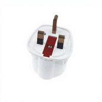 Adaptateur de voyage BS8546 13A 16A avec mise à la terre, de type EU à DE, de type G (Hong Kong/Royaume-Uni) à type F (Allemagne Schuko)