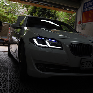 Feux de jour jaunes et blancs pour Série 5 F10 F18 2011-2017 12V Plug & Play Nouvelle mise à niveau vers des feux avant Angel Eyes 6000K 6000 Lumens - Product Image 4