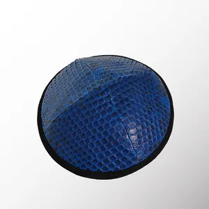 Israel Kippot <span class=keywords><strong>Kipa</strong></span> Judaica Yarmulke piel de serpiente negra Kippah judío Yamaka Kippa Yamakah Yarmulka sombrero hombres o niños logotipo personalizado - Product Image 1