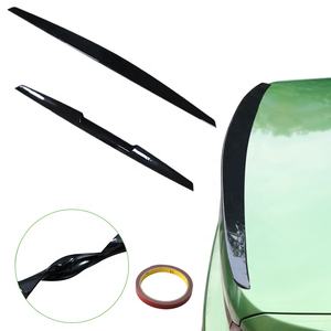 Bande <span class=keywords><strong>de</strong></span> spoiler <span class=keywords><strong>de</strong></span> <span class=keywords><strong>toit</strong></span> arrière universelle en caoutchouc pour <span class=keywords><strong>coffre</strong></span> <span class=keywords><strong>de</strong></span> voiture pour BMW BENZ AUDI SUV <span class=keywords><strong>Protection</strong></span> <span class=keywords><strong>de</strong></span> pare-chocs arrière - Product Image 1