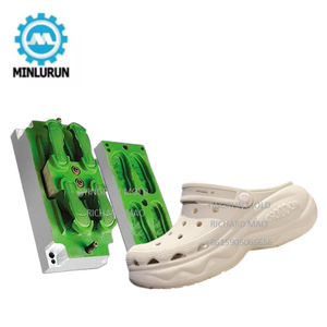 Pantuflas de Diseño Personalizadas para Mujer con Suela Gruesa y Exterior de EVA Impermeable, Pantuflas de Casa con Soporte de Tobillo Impreso - Product Image 3