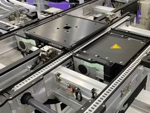 Pallet Conveyor Assembly Line Automatic Stainless Steel Profile Material Adjustable Speed Chain Free Flow Restaurant Food Shop - Product Image 1