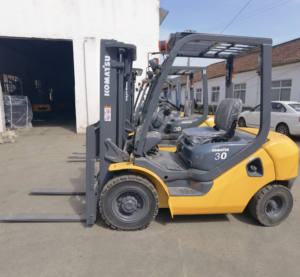 Montacargas Usado Komatsu de 3 Toneladas, Mástil Tríplex de 4.5m, Montacargas Japonés de Segunda Mano - Product Image 4