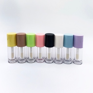 Muestra Gratuita de Tubo de Brillo Labial Vacío de 6 ml, Redondo, Rosa, Verde, Colorido, con Aplicador, Personalizable con Logotipo - Product Image 5
