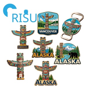 Imán de nevera, pin de solapa y insignia personalizados al por mayor con diseños de esmalte de Alaska, Canadá, totem, cara de Tiki, bar, vacaciones en Hawái y playa - Product Image 1
