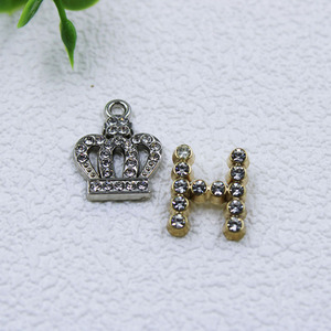 Tùy Chỉnh Hợp Kim Sao Vương Miện Bow Mô Hình Rhinestone May Kim Loại Nhãn Hiệu Logo Quần Áo Túi Kim Loại Thẻ Cho Ví Mũ Đồ Bơi - Product Image 5