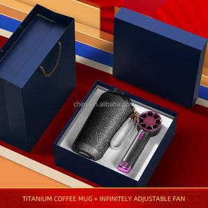 Juego de tazas y ventiladores de titanio de alta calidad, existencias listas para <span class=keywords><strong>la</strong></span> venta, recuerdos personalizables para redes sociales, regalo de vacaciones - Product Image 6