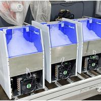 Machine à glace commerciale automatique à flocons de neige, refroidie par air, 30 kg/24h, vente en gros d'usine, alimentation électrique