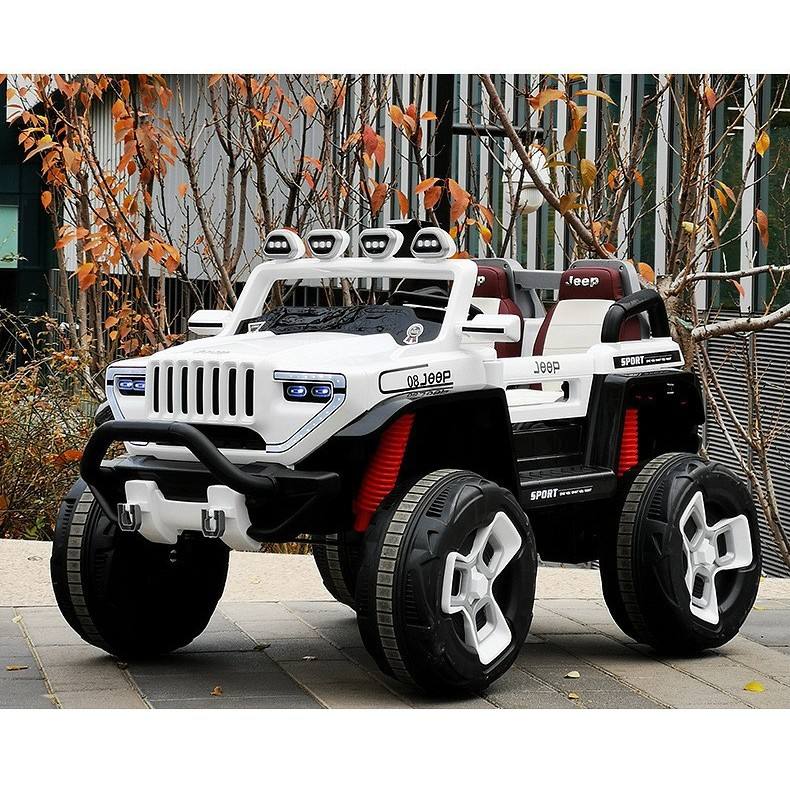 แท่นหนังแบบขับเคลื่อนคู่สีขาว 12V แบตเตอรี่ขนาดใหญ่ 7 ก้อน