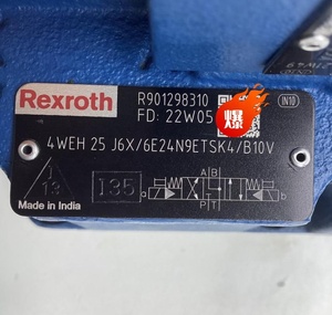 R901298310 4WEH25J6X/6EG24N9ETSK4/B10V Distribuidor direccional operado por piloto 24V en stock - Product Image 2
