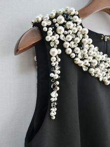 AELESEEN Robe Courte Tendance Défilé Femme Été Sans Manches Décontractée Rose Jaune Noir Perles de Luxe Broderie A-line Vacances Douceur - Product Image 4