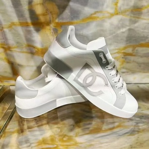 Zapatos Casuales de Diseño para Hombre con Letra DG, Modernos, Ideales para Uso Diario, como para ir al Trabajo o Salidas de Fin de Semana, con un Estilo Moderno - Product Image 3