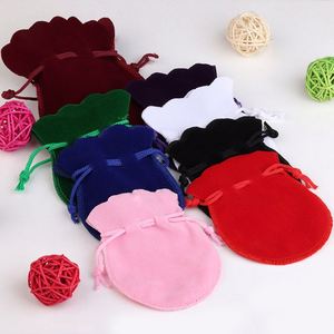 Sac cadeau de luxe en velours en forme de gourde, sac à bonbons de Noël recyclable avec cordon de serrage, pochettes à bijoux pour mariage - Product Image 5