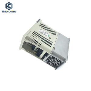 อุปกรณ์ควบคุมมอเตอร์อัตโนมัติสำหรับอุตสาหกรรม Ac Servo Drive รุ่น MR-J2S-40A - Product Image 1