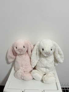 Nuevo Conejo de Peluche de Algodón PP Súper Suave de 31 cm, Conejito Rosa Crema, Juguete de Peluche de Alta Calidad - Product Image 1