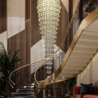 Lustre LED moderne de luxe en aluminium, réglable en hauteur, télécommandé, personnalisé, pour villa, avec cristaux supplémentaires