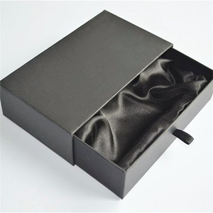 Custom di lusso pieghevole chiusura magnetica scatola regalo per la cura della pelle confezione di vestiti con fodera di spugna per le <span class=keywords><strong>presentazioni</strong></span> - Product Image 5