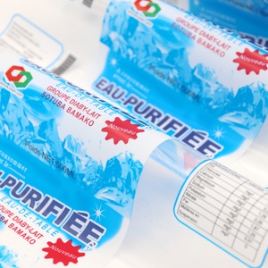 Rouleaux de film plastique transparent personnalisés compatibles avec les liquides, pour sachets d'eau, glaçons, rouleaux de film plastique pour sachet d'eau 500ml - Product Image 4