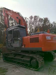 Excavadora de Orugas Usada Hitachi ZX200-3G 20T - Original de Japón |   Shanghai en Stock |   Garantía de 1 Año para Bomba de Motor en Venta - Product Image 5