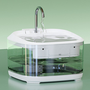 Fontaine à eau automatique PetSafe, filtre de grande capacité de 500 ml pour chats et chiens, modèle à brancher noir - Product Image 3
