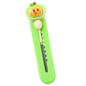 Couteau utilitaire mignon en forme de pomme, petit, portable, à lame rétractable, pour déballer, découper du papier artisanal, usage étudiant - Product Image 5